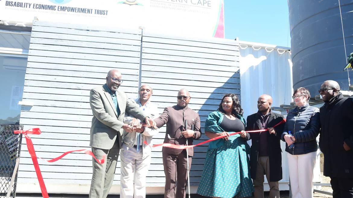 MEC Mvoko supports blind organisation with mobile office